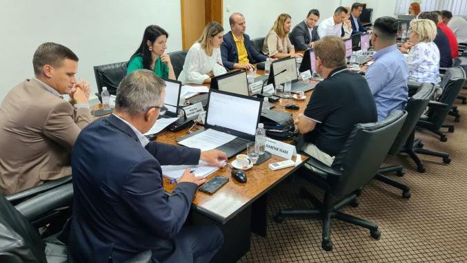 Vlada TK nastavila pripremne aktivnosti za izgradnju novog objekta Općinskog suda u Lukavcu