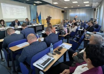Skupština TK: Rebalansom obezbijeđena sredstva za saniranje stanja u UKC Tuzla i na Aerodromu Tuzla