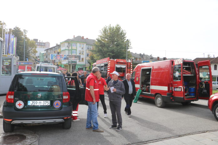 Srebrenik: Održana prezentacija opreme i sredstava za spašavanje Srebrenik: Održana prezentacija opreme i sredstava za spašavanje