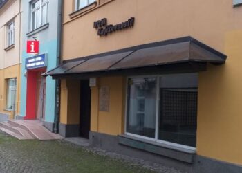 Najava promocije knjige aforizama ˝Bez prava žalbe˝