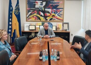 Gradonačelnik Lugavić razgovarao sa predsjednikom Skupštine Udruženja Ilinden iz Tuzle