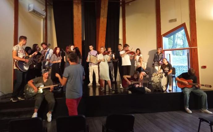 Održana Večer makedonske etno muzike