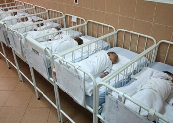 Udruženje “Baby Steps”: Podnijete 52 krivične prijave Kantonalnom tužilaštvu ZDK zbog navodnog fizičkog nasilja i traženja mita od strane ljekara, medicinskih tehničara i babica u bh. bolnici