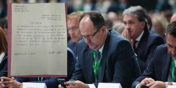 Evo šta je Safet Softić naveo u pisanoj izjavi o odustajanju od kandidature za potpredsjednika SDA