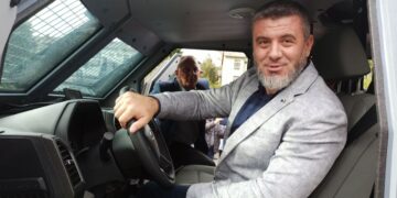 Šta će Salko Zildžić na promociji oklopnih transportera tuzlanske policije!?