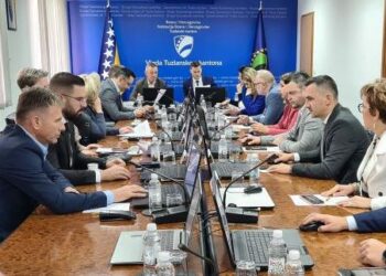 Vlada TK: Prihvaćen tekst Kolektivnog ugovora o pravima i obavezama poslodavaca i radnika u oblasti zdravstva