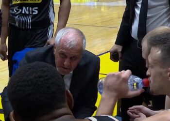 Ovako ŽOC bljuje vatru na svoje košarkaše: Niste j***ni igrači već glumci! (VIDEO)