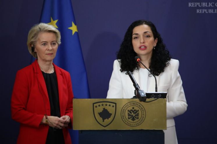 Ursula von der Leyen: Šta znači „de facto“ priznanje Kosova koje ona spominje?