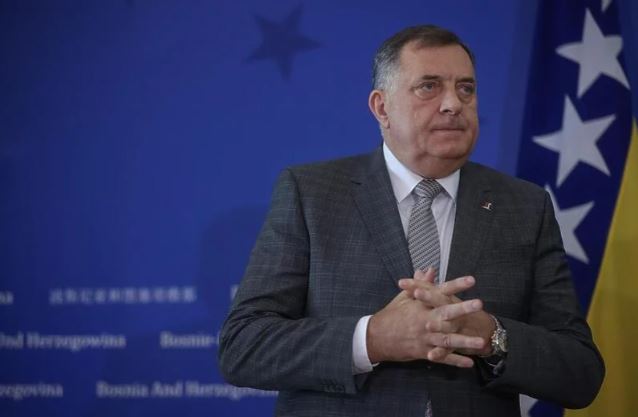 Vlada RS-a se zadužuje 16-ti put ove godine, sada za još 20 miliona maraka Vlada RS-a se zadužuje 16-ti put ove godine, sada za još 20 miliona maraka