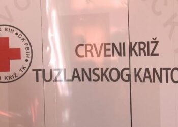 Crveni križ TK: Poziv za prijavu polaznika na Obuku za njegovatelje