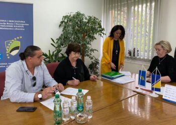 Potpisan kolektivni ugovor sa Nezavisnim strukovnim sindikatom radnika zaposlenih u zdravstvu TK