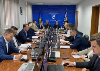 Vlada TK: Više sredstava za neposrednu zdravstvenu zaštitu u 2024.